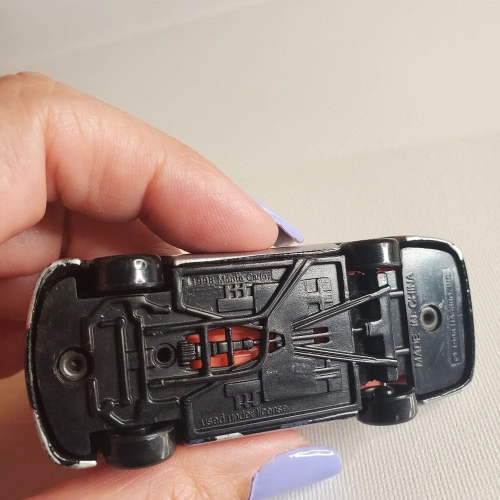 Vintage 1998- Monte Carlo Hot Wheel
